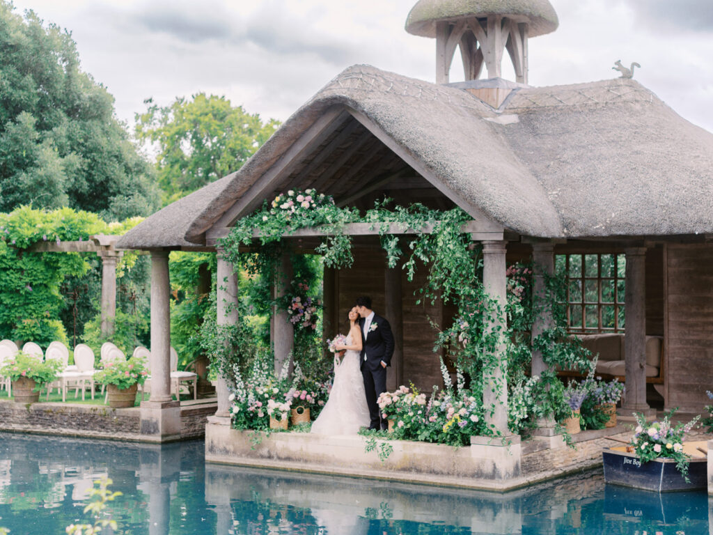 Euridge Manor cotswolds luxury wedding venue flowers by Flourish and Grace
