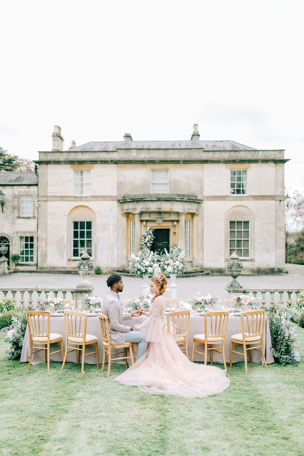 Parishs House Bath wedding florist Flourish and Grace with Charlotte Wise Photography somerset manor house country wedding venue, bridgerton inspired wedding with pastel flowers