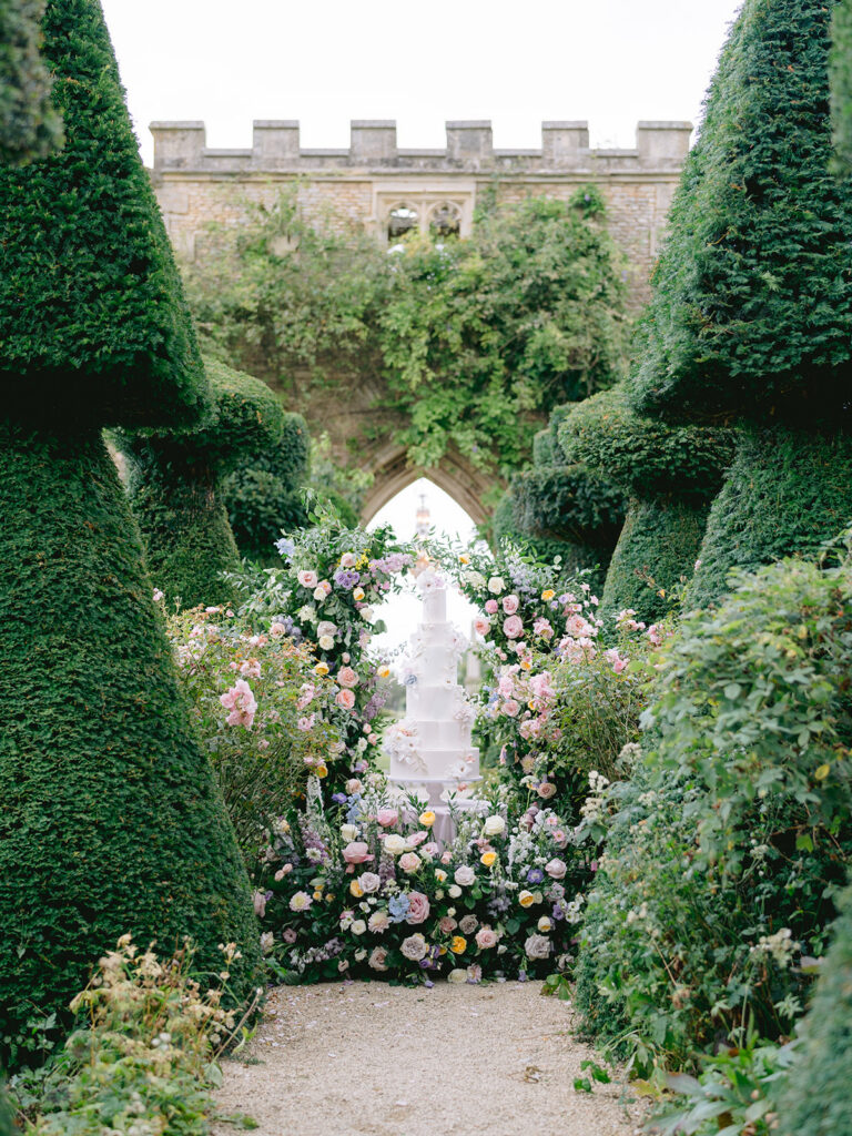 Luxury Cotswolds wedding flowers by Flourish & Grace at Euridge Manor